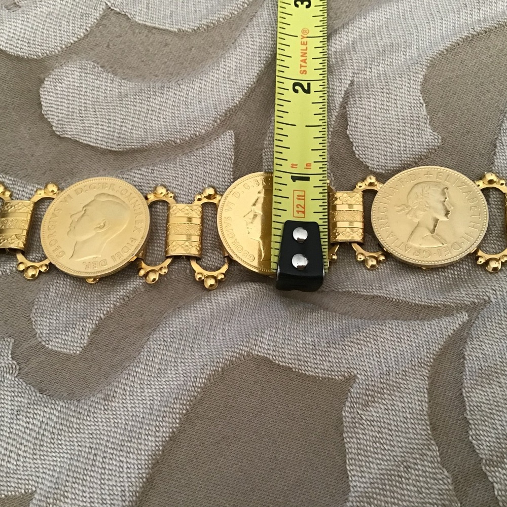 Gold Chain Belt - Picture 6 of 9